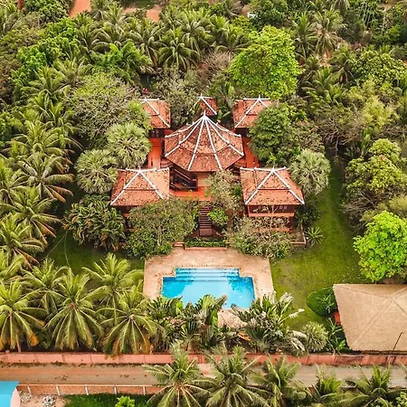 Athakon House - Private Luxurious 7 Bedrooms Villa