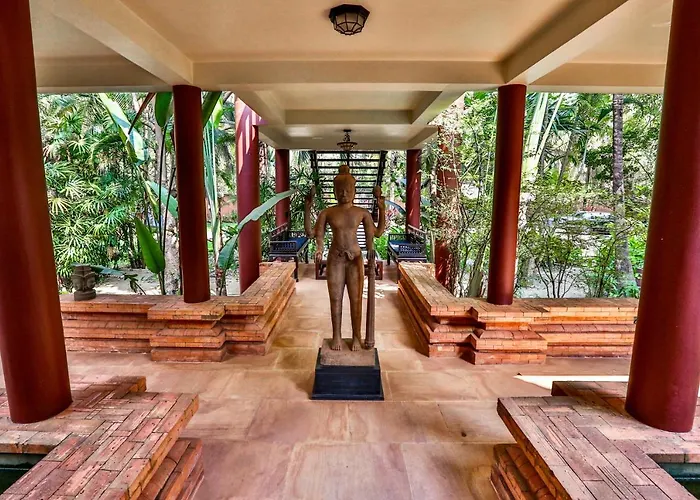 Athakon House - Private Luxurious 7 Bedrooms * Siem Reap