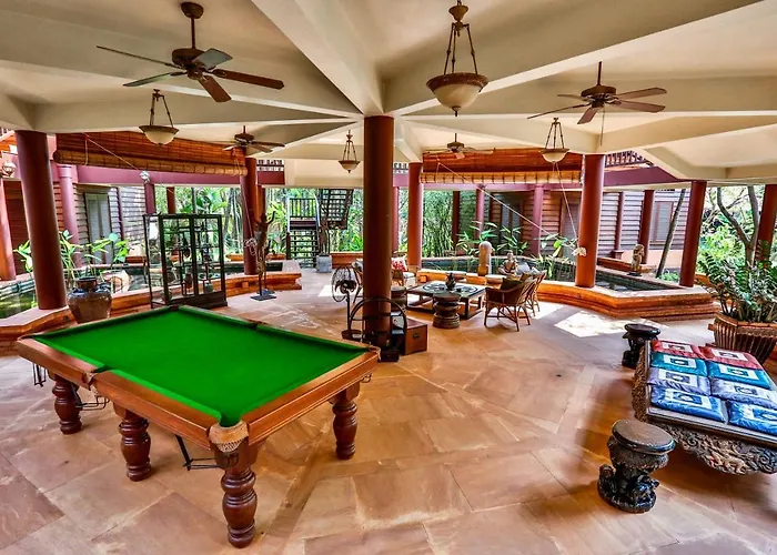 Athakon House - Private Luxurious 7 Bedrooms