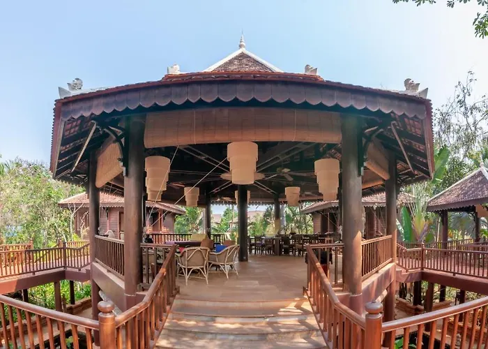Athakon House - Private Luxurious 7 Bedrooms Willa *