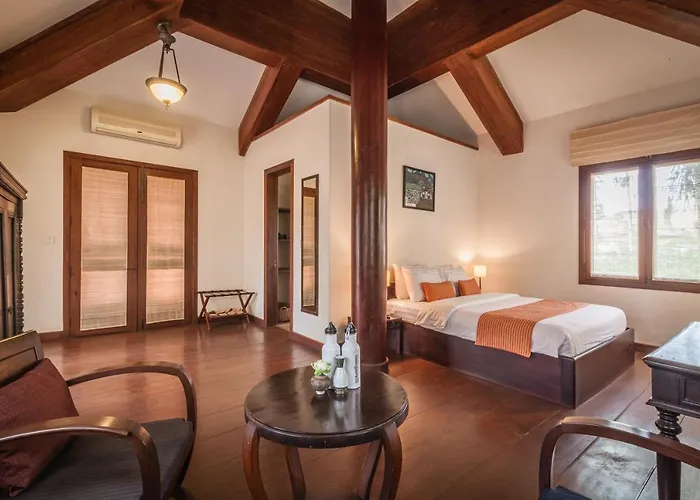 Athakon House - Private Luxurious 7 Bedrooms Willa *