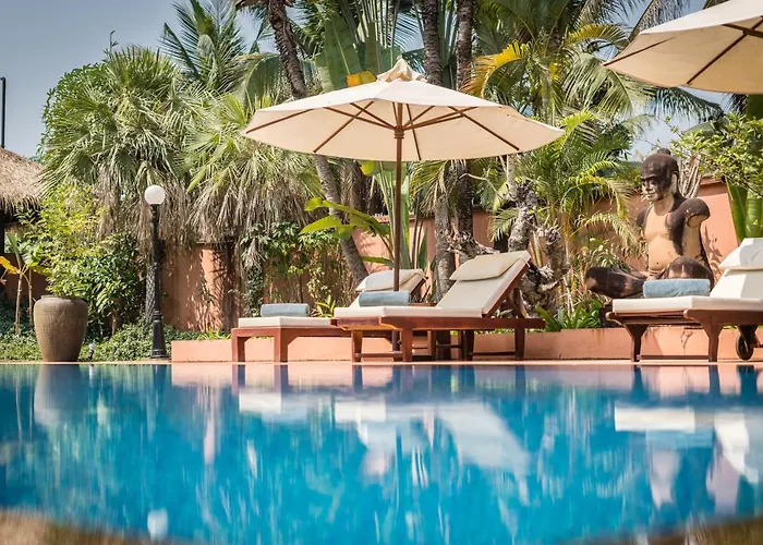 Athakon House - Private Luxurious 7 Bedrooms * Siem Reap